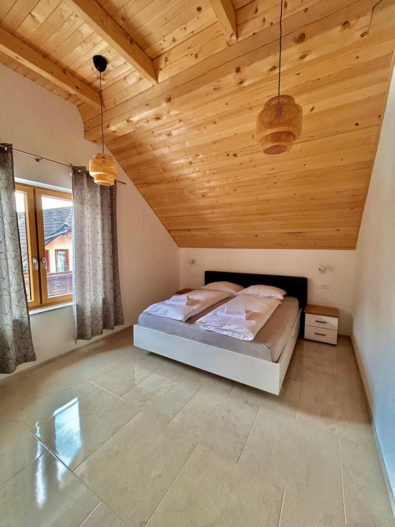 Alps Apartments ครานสกา โกรา ภายนอก รูปภาพ